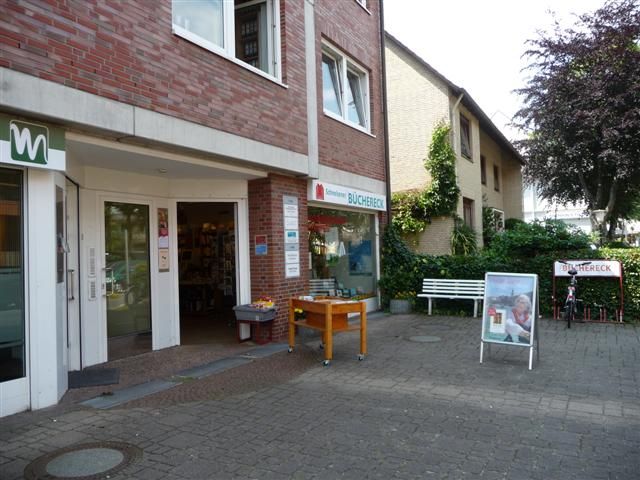 Außenansicht des Schnelsener Bücherecks in Hamburg